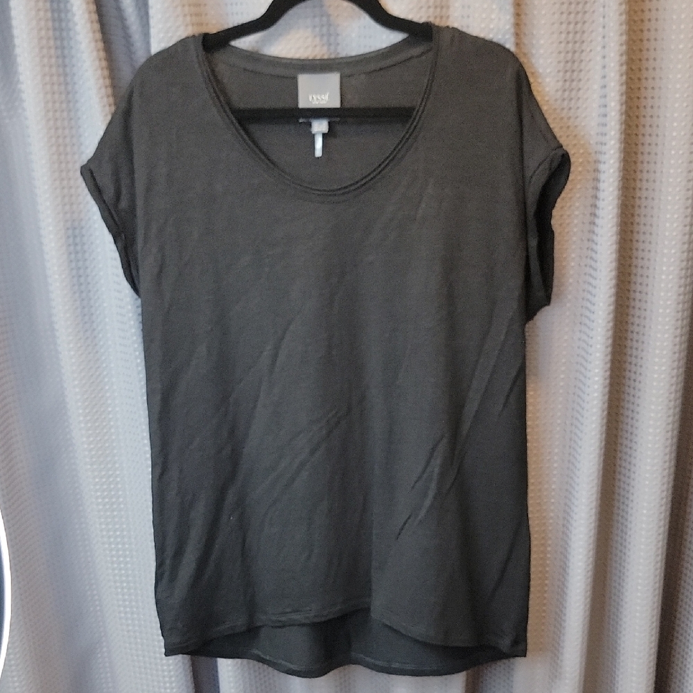 Lyssé Classic Linen T-Shirt Size M
